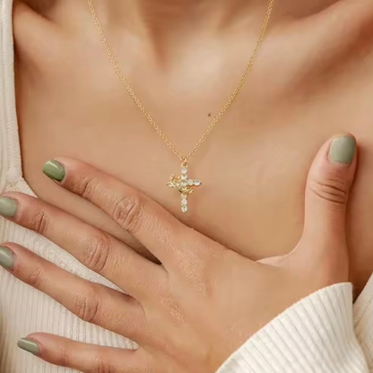 Collar cruz con corona - Eterna Huella