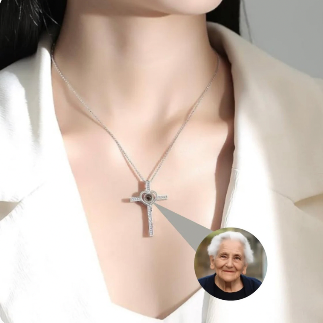 Collar cruz eterna con foto personalizada - Eterna Huella