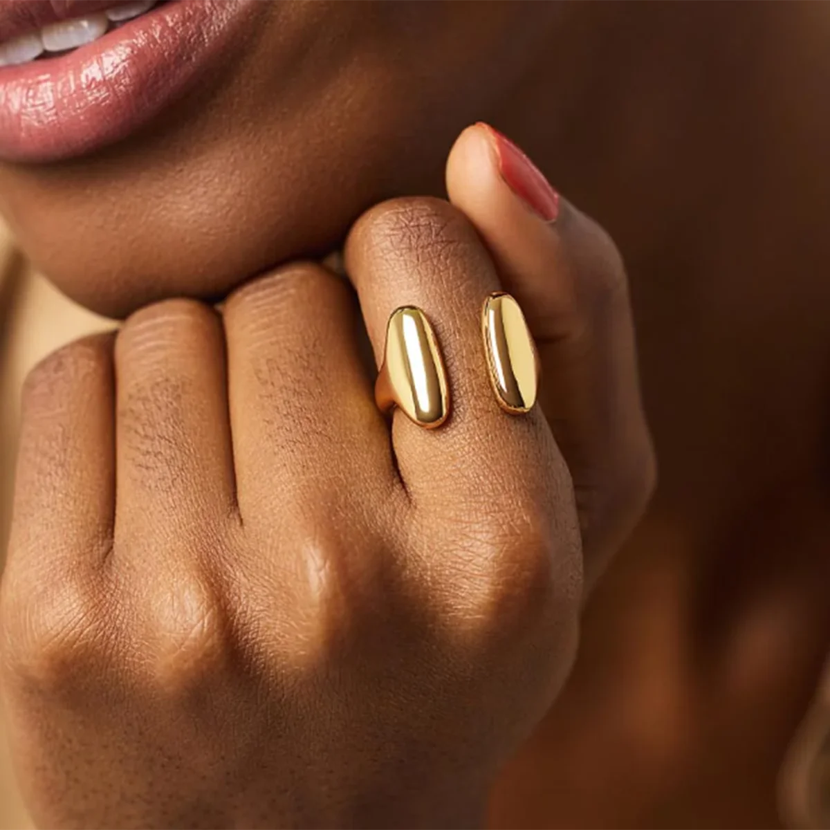 Anillo Velmira