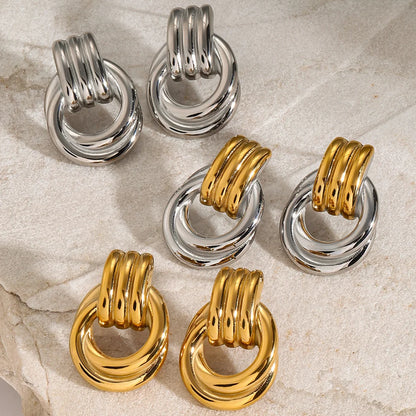 Pendientes Omrya