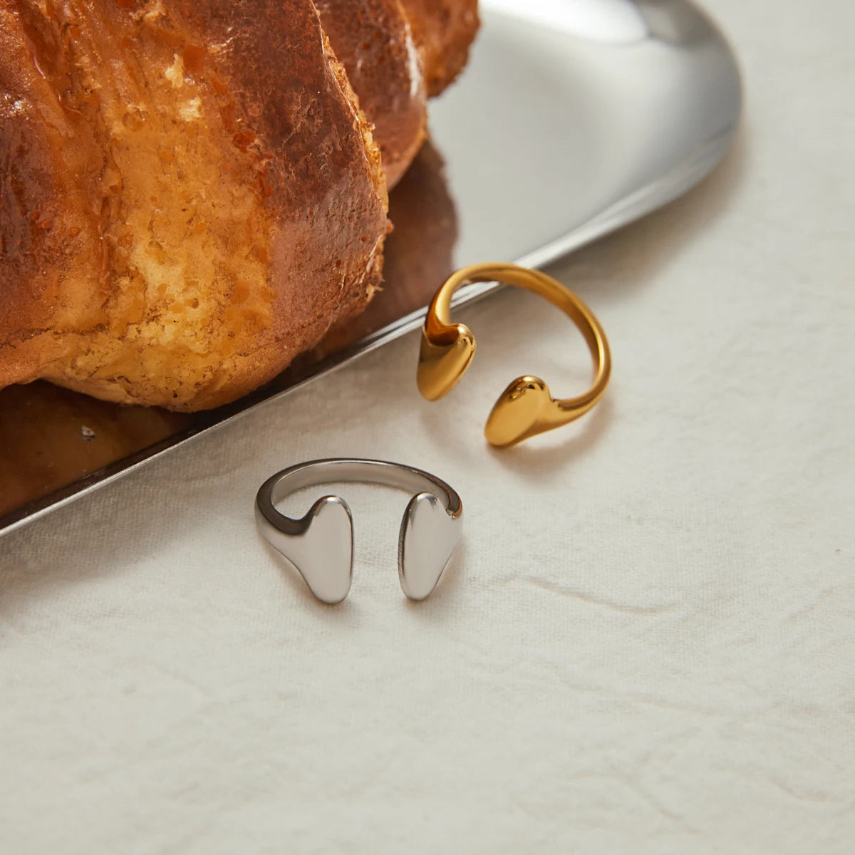 Anillo Velmira