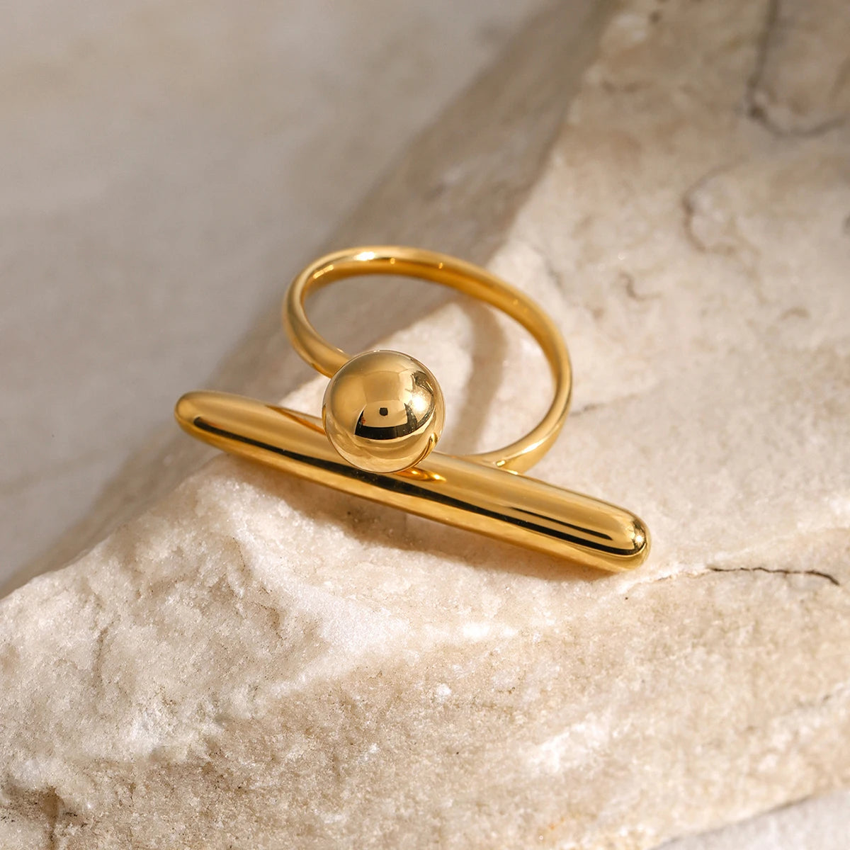 Anillo Kirethia