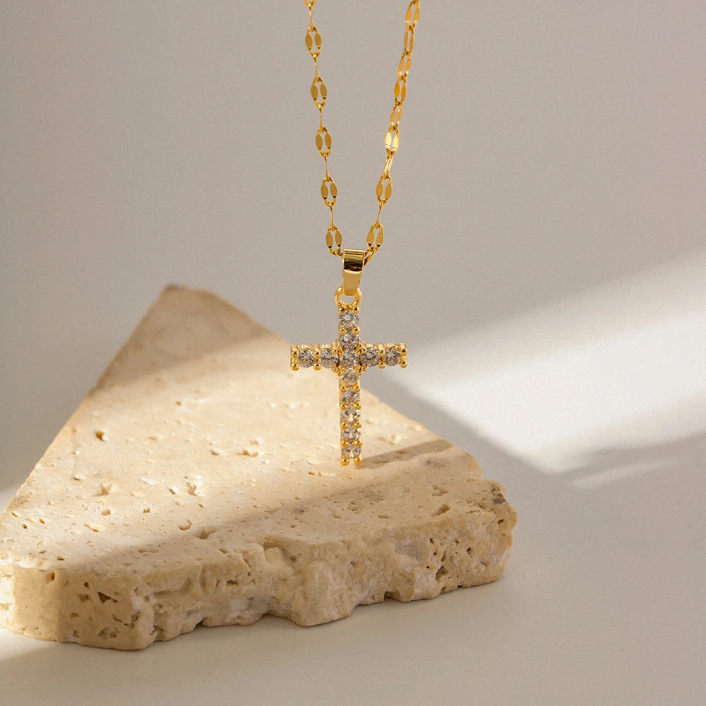 Collar Cruz Orlina