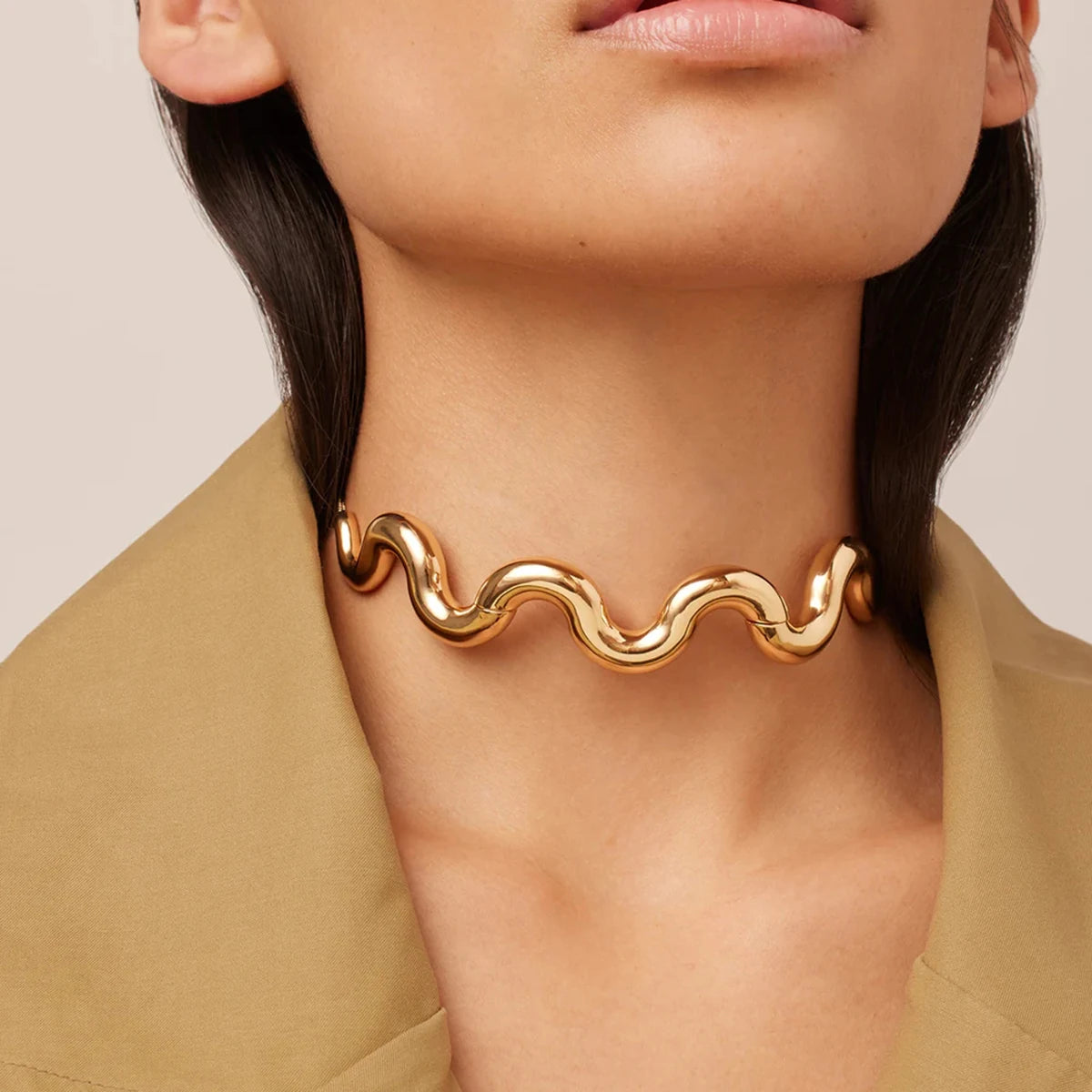 Collar Alunae