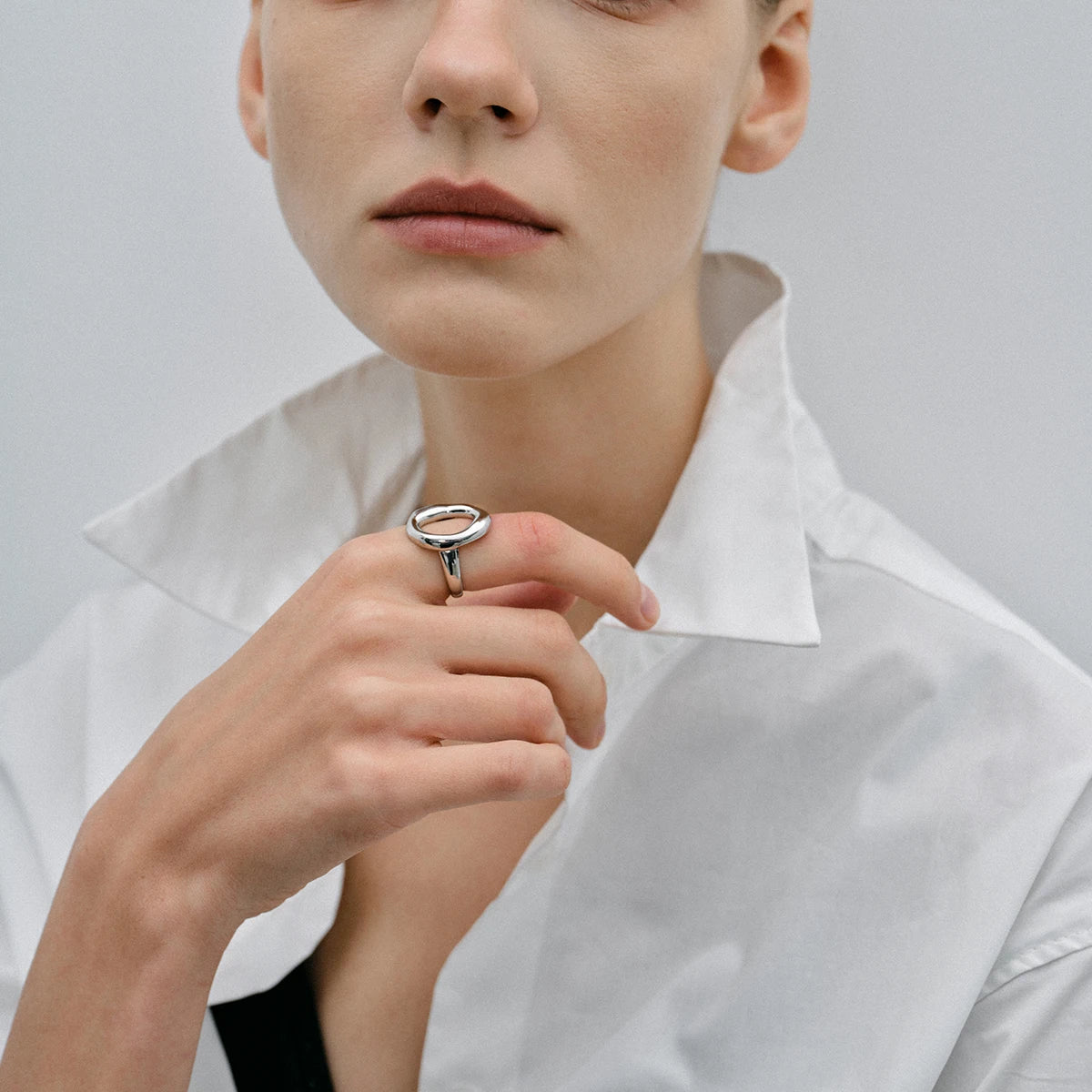 Anillo Nyvra