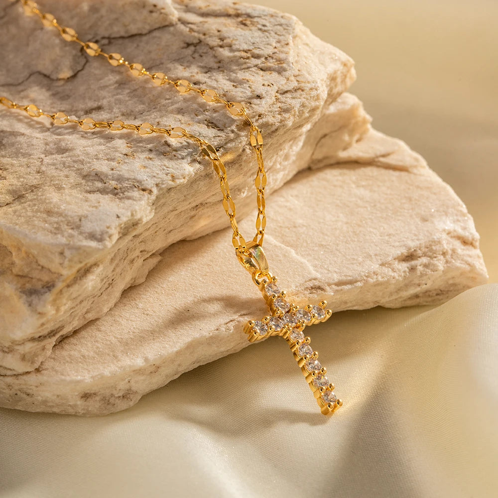 Collar Cruz Orlina
