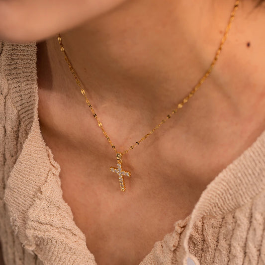 Collar Cruz Orlina