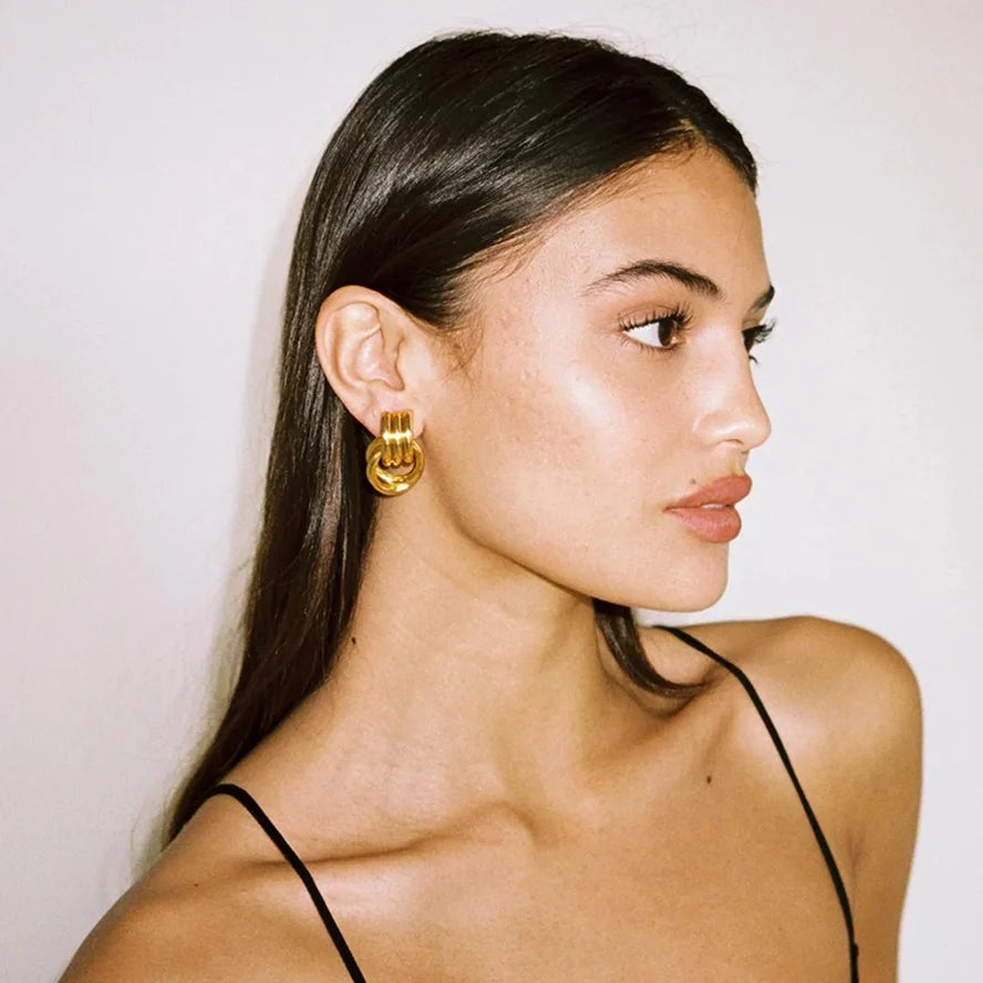 Pendientes Omrya