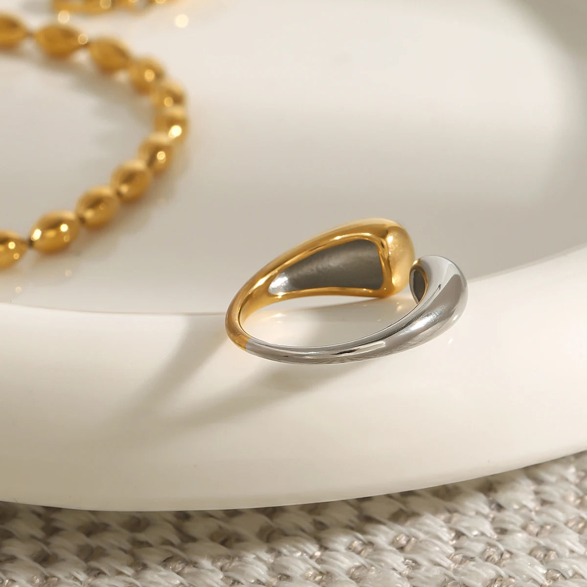 Anillo Elyra