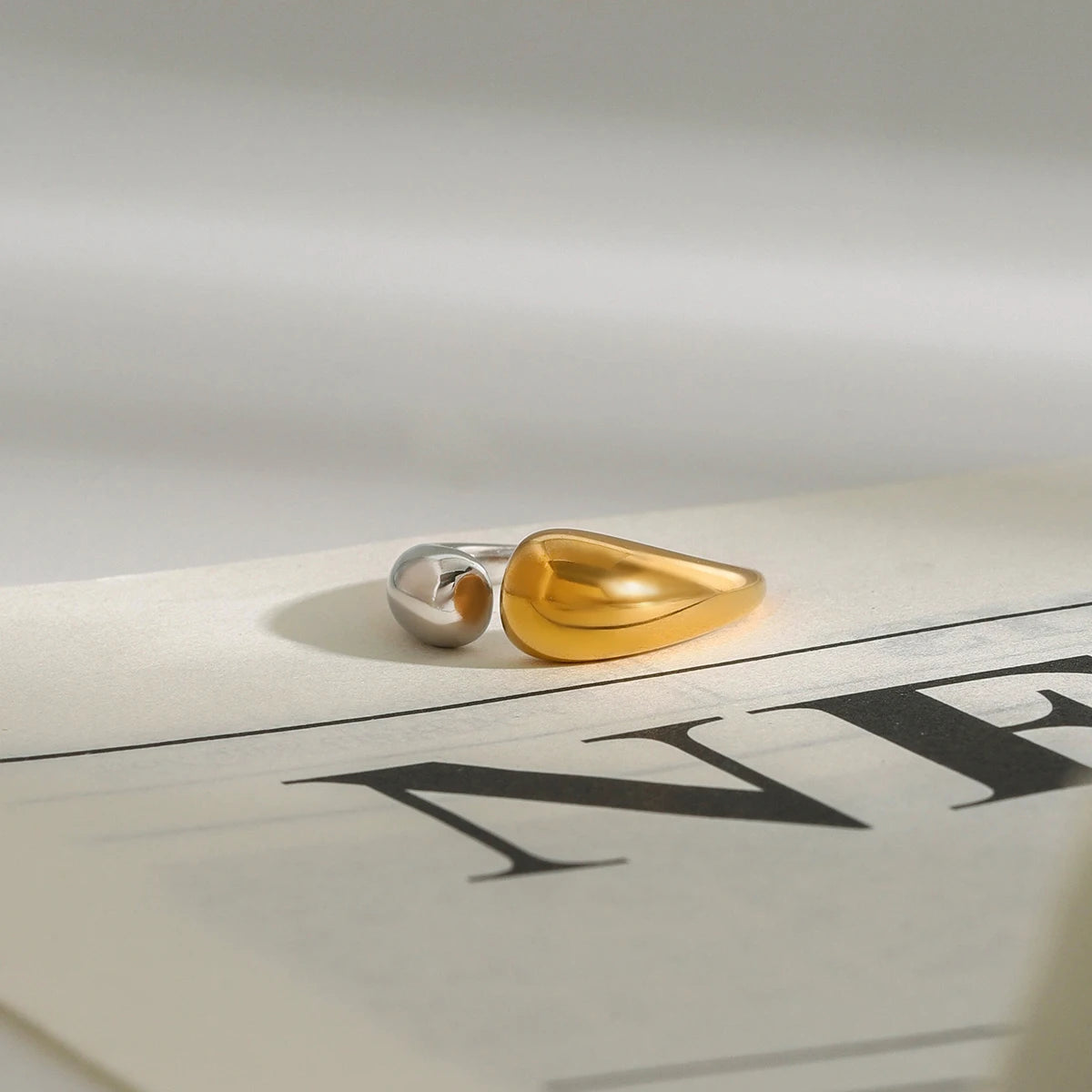 Anillo Elyra