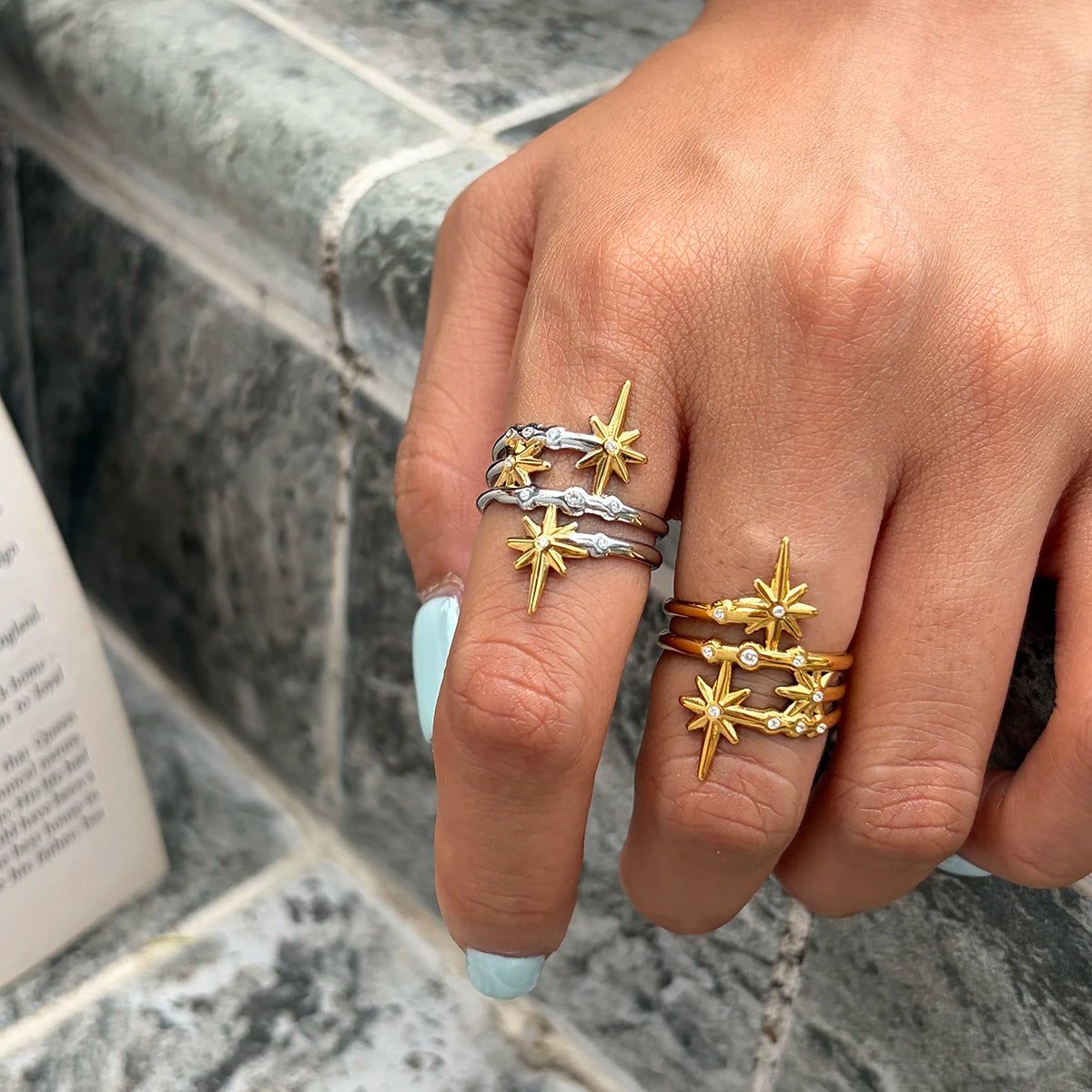 Anillo Selvara