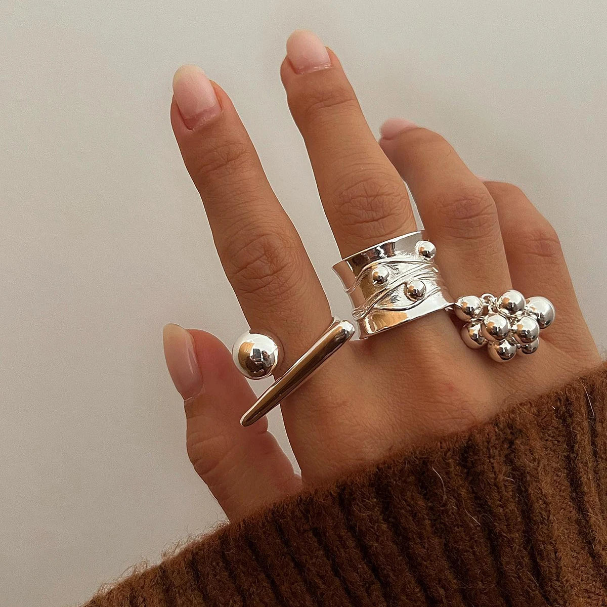 Anillo Kirethia