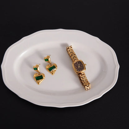 Pendientes Omrythia