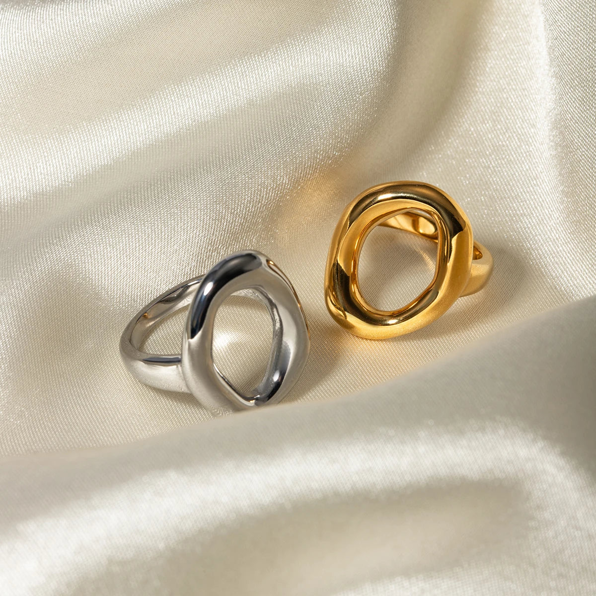 Anillo Nyvra